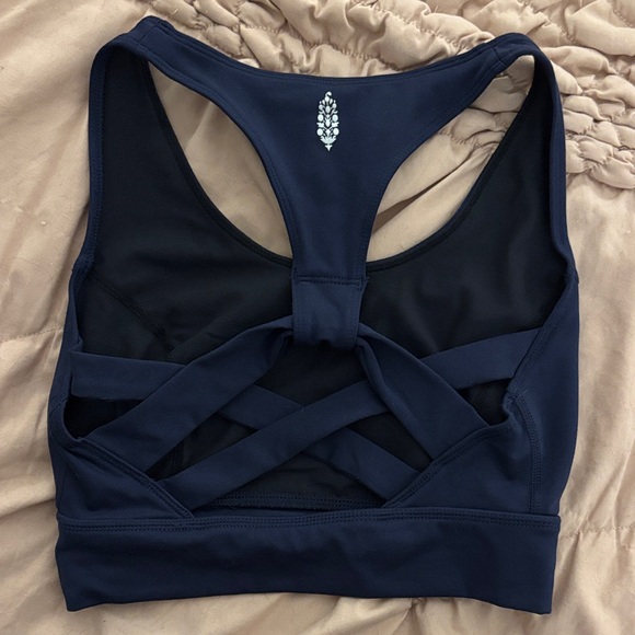Free People Movement Lightening Synergy sport bra in navy - Picture 4 of 6